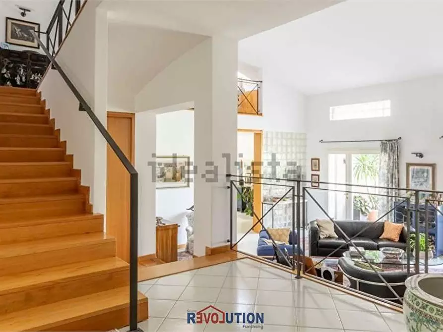 Immagine 5 di Villa in vendita  in Uppiano a Città Di Castello