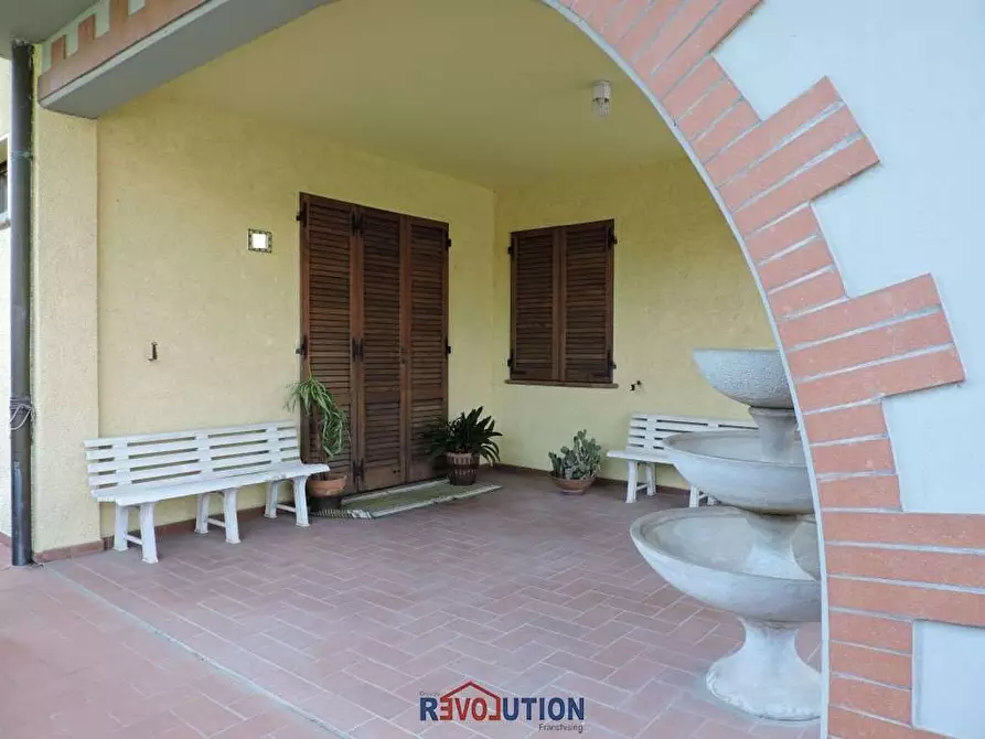 Immagine 4 di Villa in vendita  in Viale Italia a San Giustino