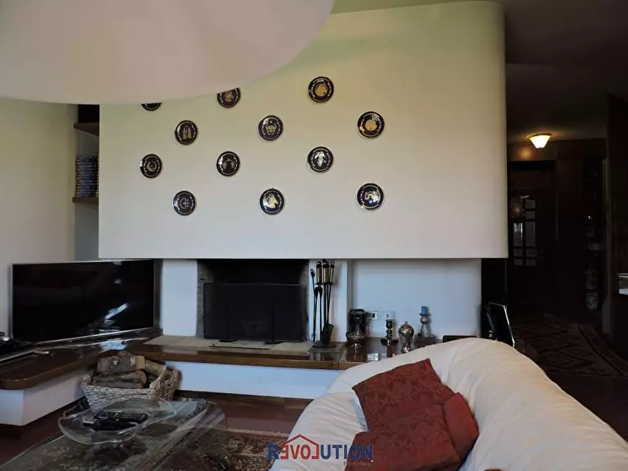 Immagine 36 di Villa in vendita  in Viale Italia a San Giustino