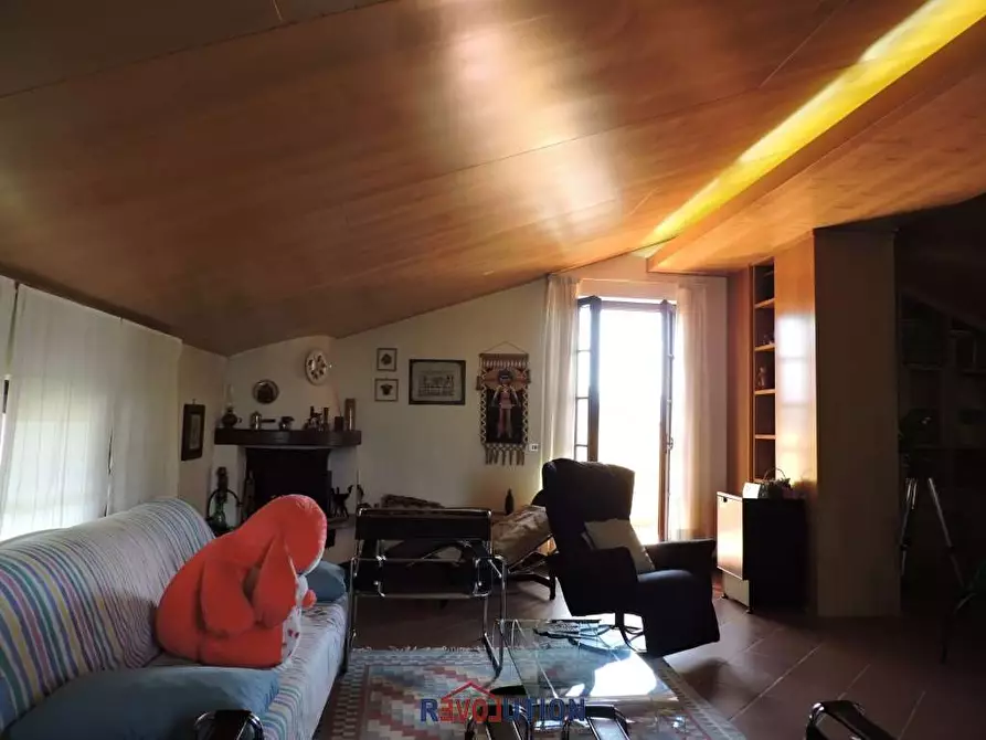 Immagine 39 di Villa in vendita  in Viale Italia a San Giustino