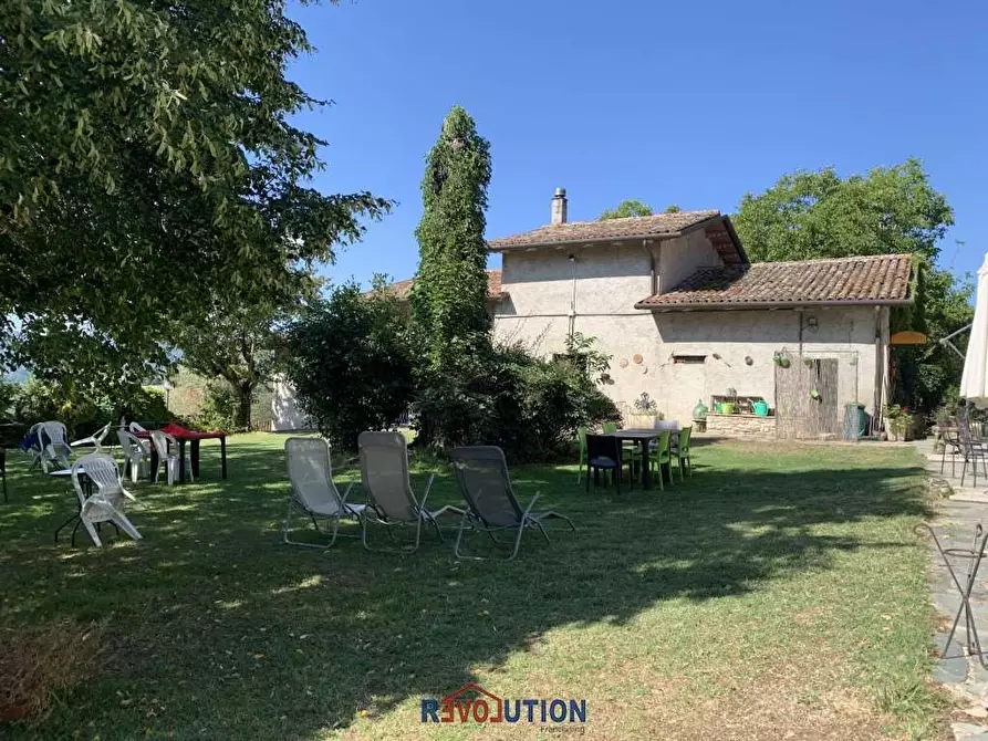 Immagine 13 di Rustico / casale in vendita  a Città Di Castello
