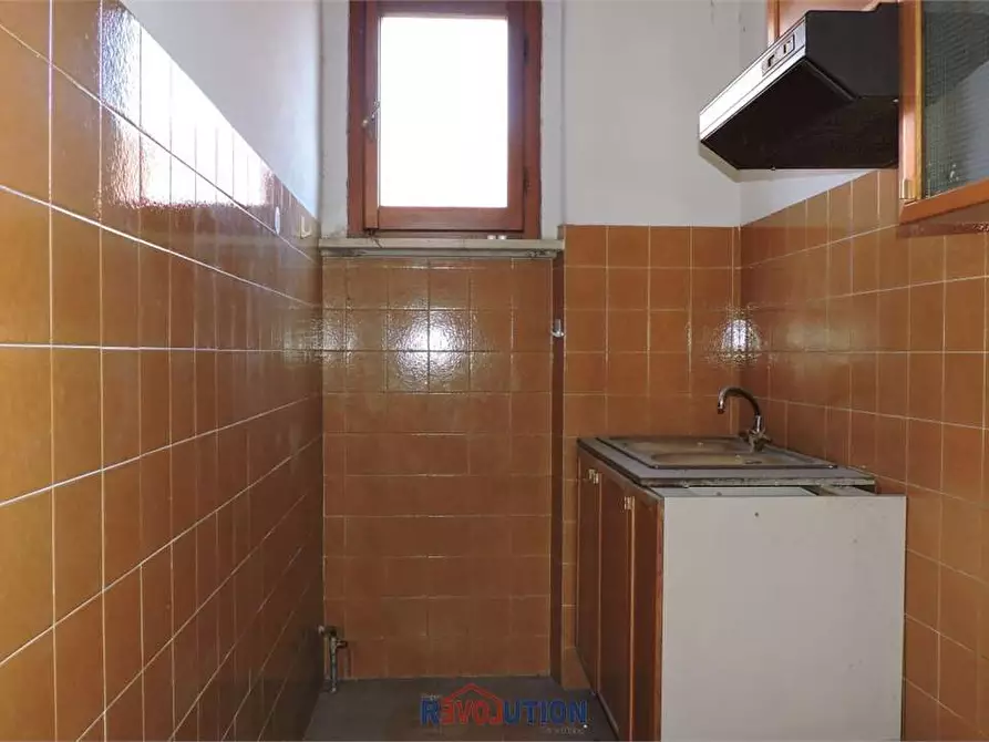 Immagine 23 di Casa indipendente in vendita  in Viale Parini a Città Di Castello