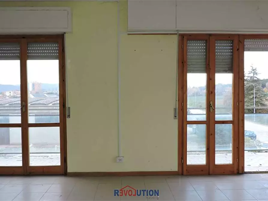 Immagine 7 di Ufficio in vendita  in Via Morandi  a Umbertide