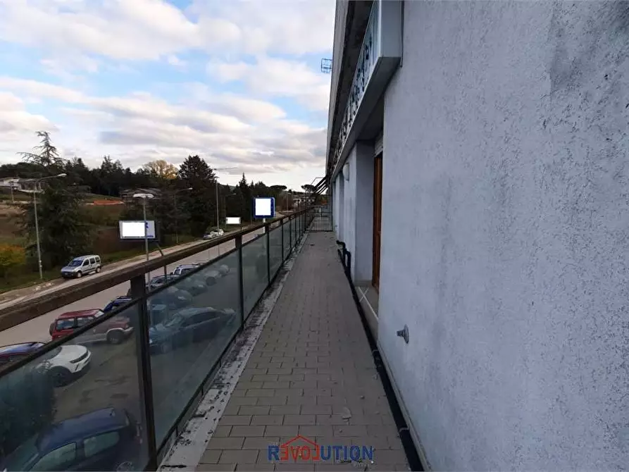 Immagine 15 di Ufficio in vendita  in Via Morandi  a Umbertide