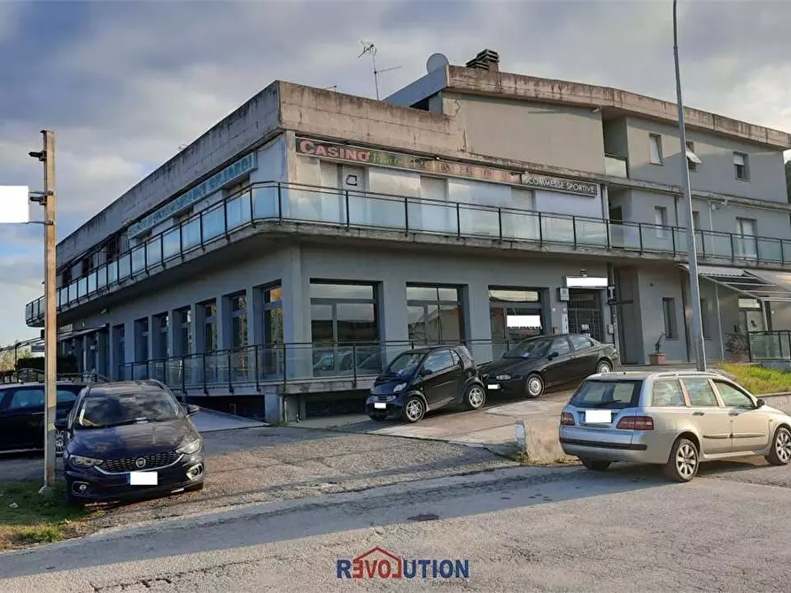 Immagine 21 di Ufficio in vendita  in Via Morandi  a Umbertide