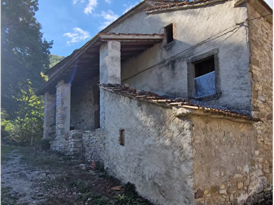 Immagine 2 di Rustico / casale in vendita  in Seano a Cortona