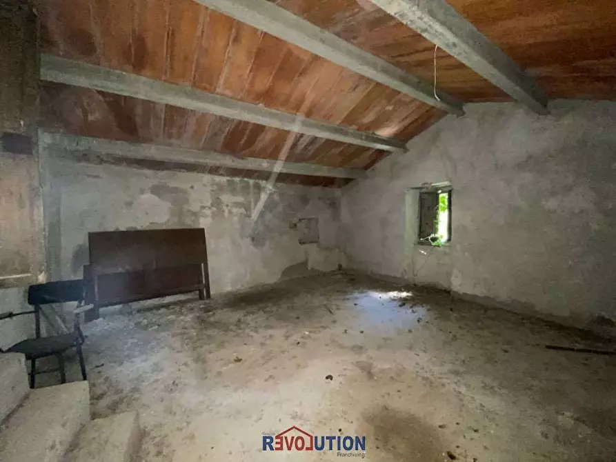 Immagine 13 di Rustico / casale in vendita  in renzetti a San Giustino