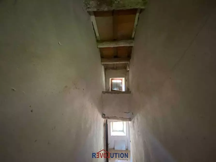 Immagine 17 di Rustico / casale in vendita  in renzetti a San Giustino