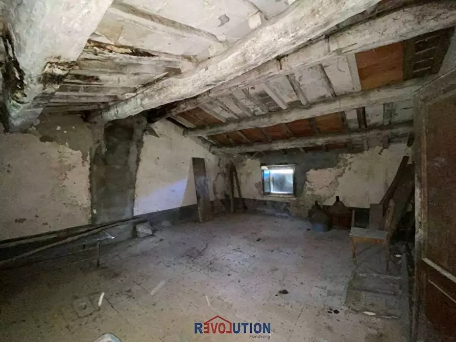 Immagine 18 di Rustico / casale in vendita  in renzetti a San Giustino