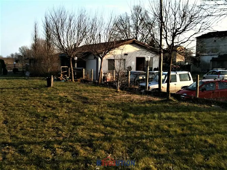Immagine 26 di Laboratorio in vendita  in Località Capanne a San Giustino