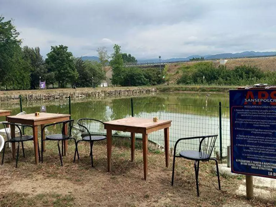 Immagine 44 di Laboratorio in vendita  in Località Capanne a San Giustino