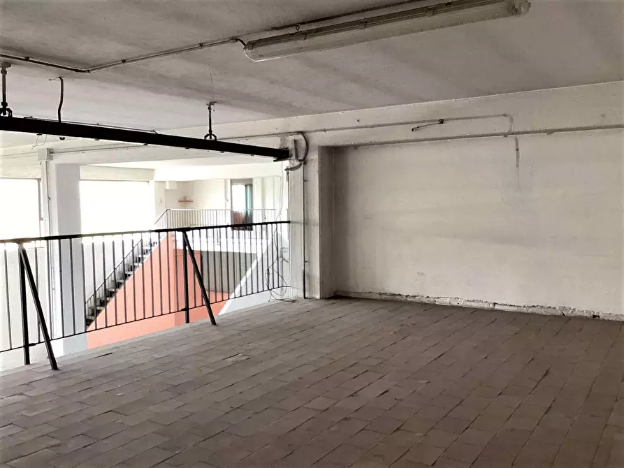 Immagine 4 di Capannone industriale in vendita  in Via Europa a San Giustino