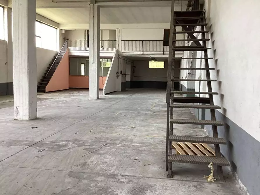 Immagine 48 di Capannone industriale in vendita  in Via Europa a San Giustino