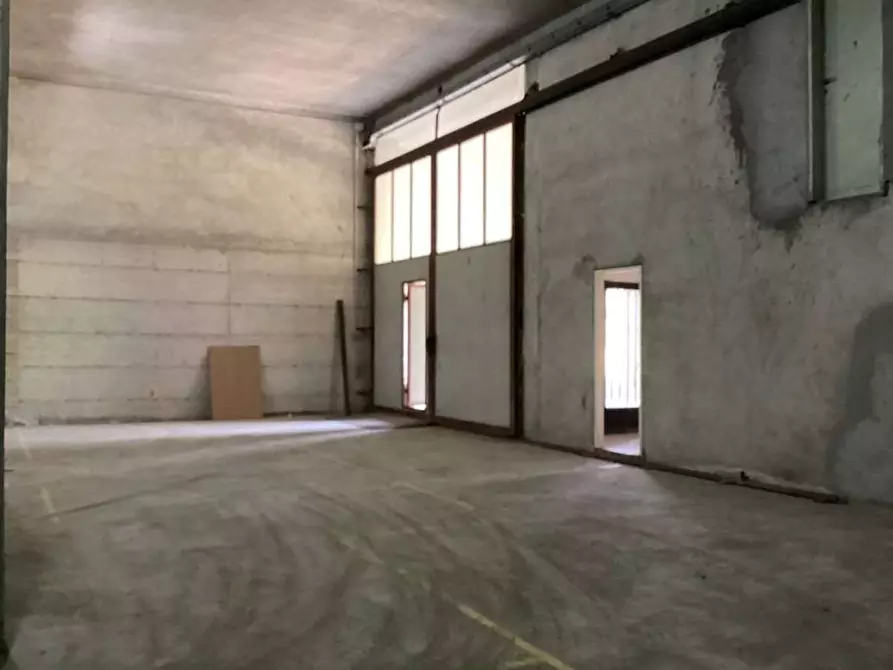 Immagine 66 di Capannone industriale in vendita  in Via Europa a San Giustino