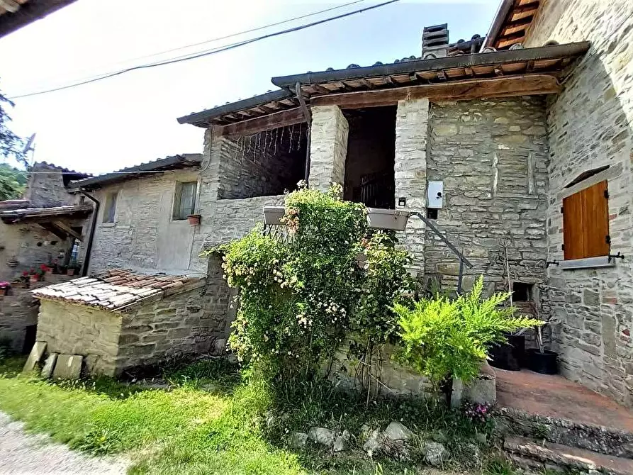 Immagine 1 di Porzione di casa in vendita  in Località Antirata a Citta' Di Castello
