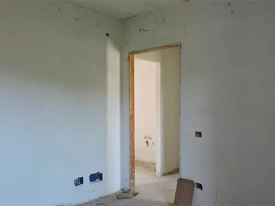 Immagine 23 di Villetta a schiera in vendita  in via Petrarca a Umbertide