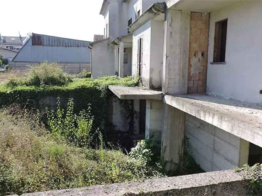 Immagine 41 di Villetta a schiera in vendita  in via Petrarca a Umbertide