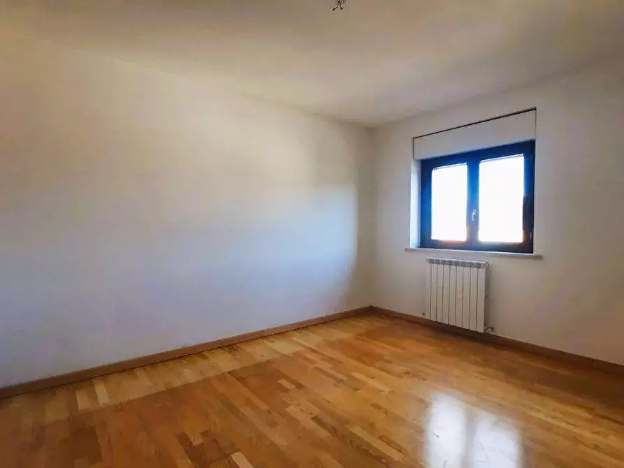 Immagine 25 di Appartamento in vendita  in Via Pomarancio a Umbertide