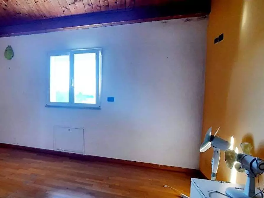 Immagine 14 di Villetta a schiera in vendita  in Via Niccolò Tornabuoni a San Giustino