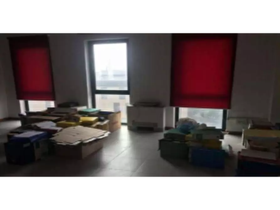 Immagine 8 di Ufficio in vendita  in piazza del Commercio a Orvieto