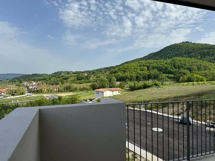 Immagine 11 di Appartamento in vendita  in Lerchi a Città Di Castello