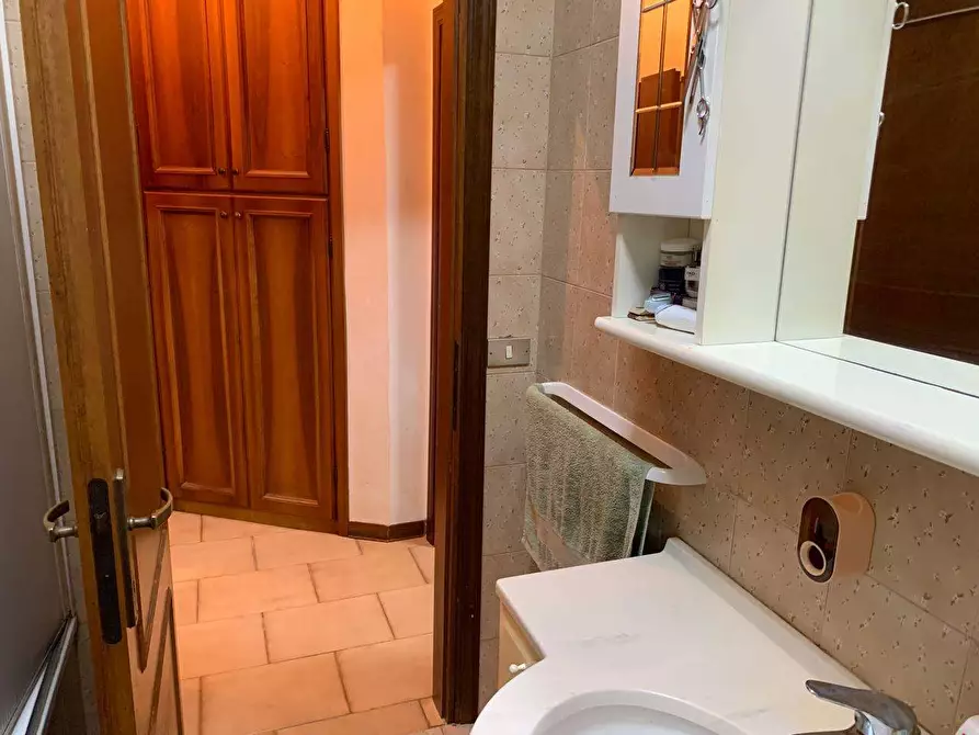 Immagine 26 di Appartamento in vendita  in Via degli Aceri a Città Di Castello