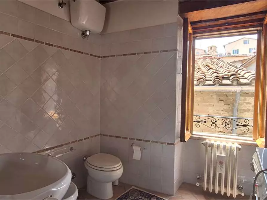 Immagine 21 di Appartamento in vendita  in via Vittorio Veneto a Umbertide