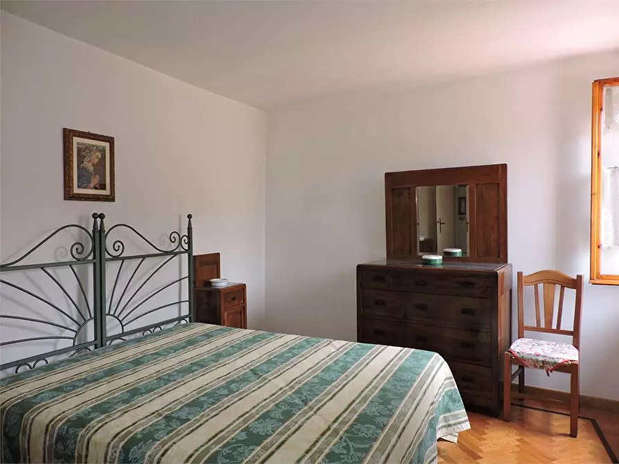 Immagine 24 di Appartamento in vendita  in via Vittorio Veneto a Umbertide