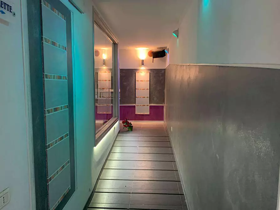 Immagine 33 di Negozio in vendita  in Via Aldo Bologni a Città Di Castello