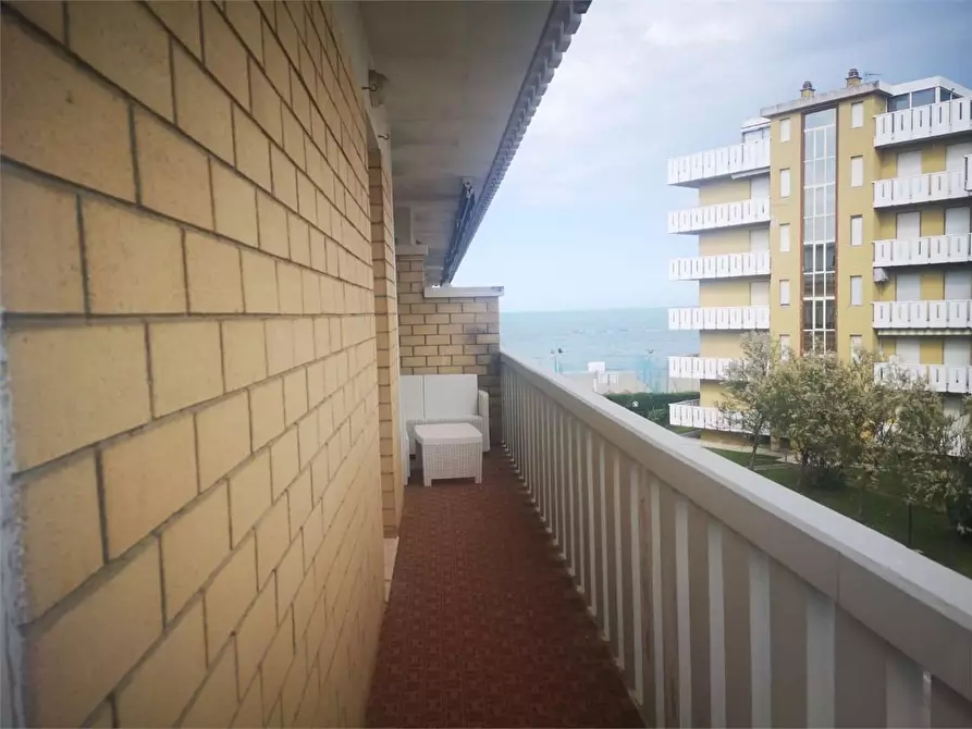 Immagine 20 di Appartamento in vendita  in Via Ammiraglio Cappellini a Fano