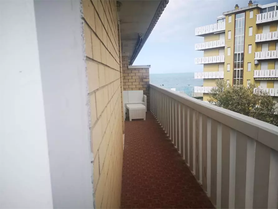Immagine 17 di Appartamento in vendita  in Via Ammiraglio Cappellini a Fano