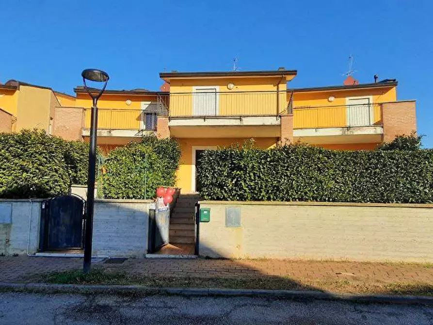 Immagine 1 di Villetta a schiera in vendita  in Via Niccolò Tornabuoni a San Giustino