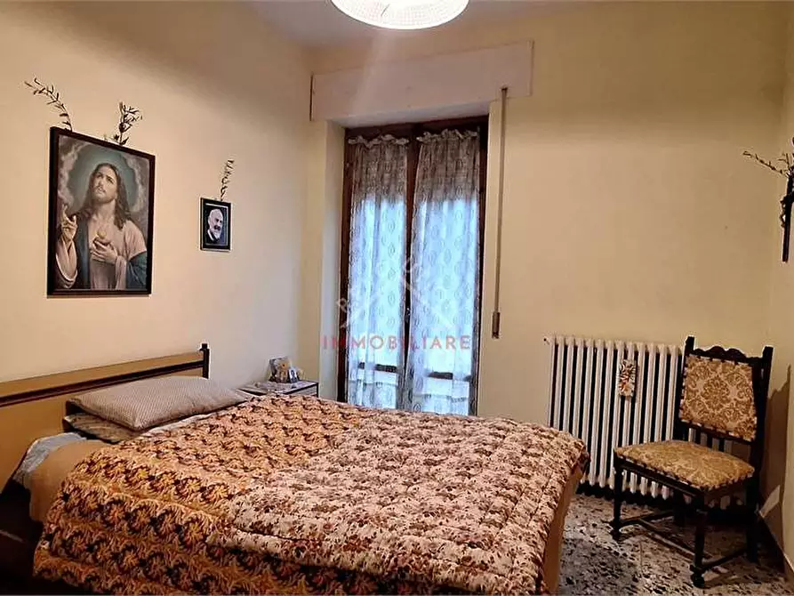 Immagine 12 di Casa indipendente in vendita  in Piazza della Repubblica a Lisciano Niccone