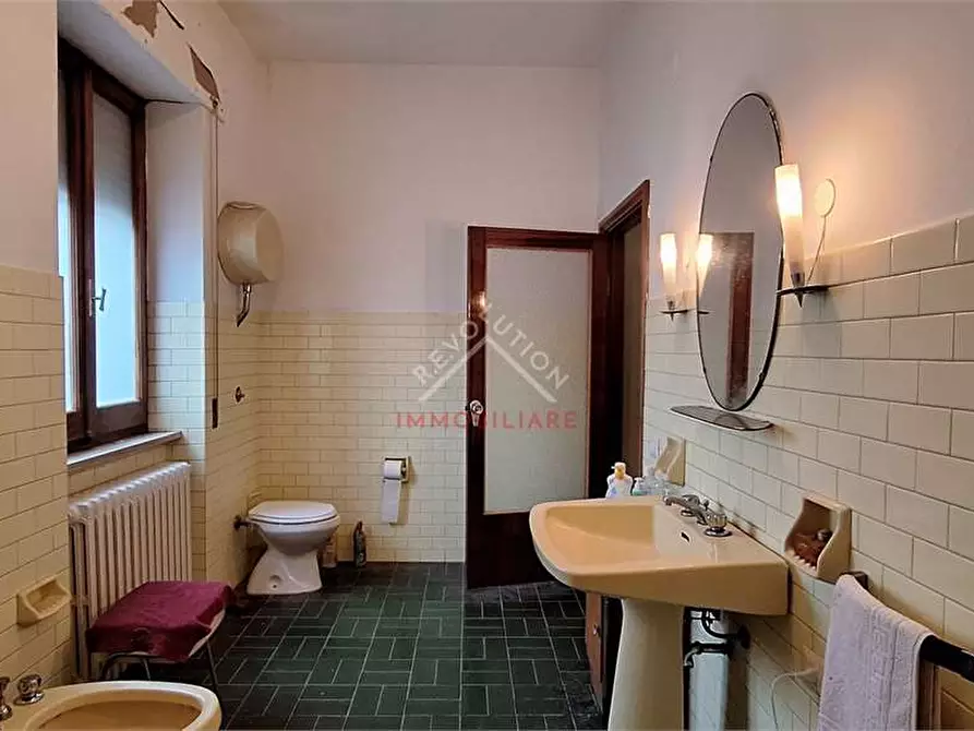 Immagine 20 di Casa indipendente in vendita  in Piazza della Repubblica a Lisciano Niccone