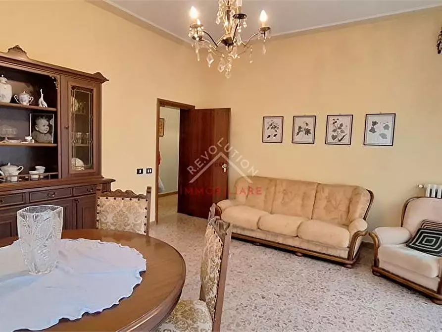 Immagine 8 di Casa indipendente in vendita  in Piazza della Repubblica a Lisciano Niccone