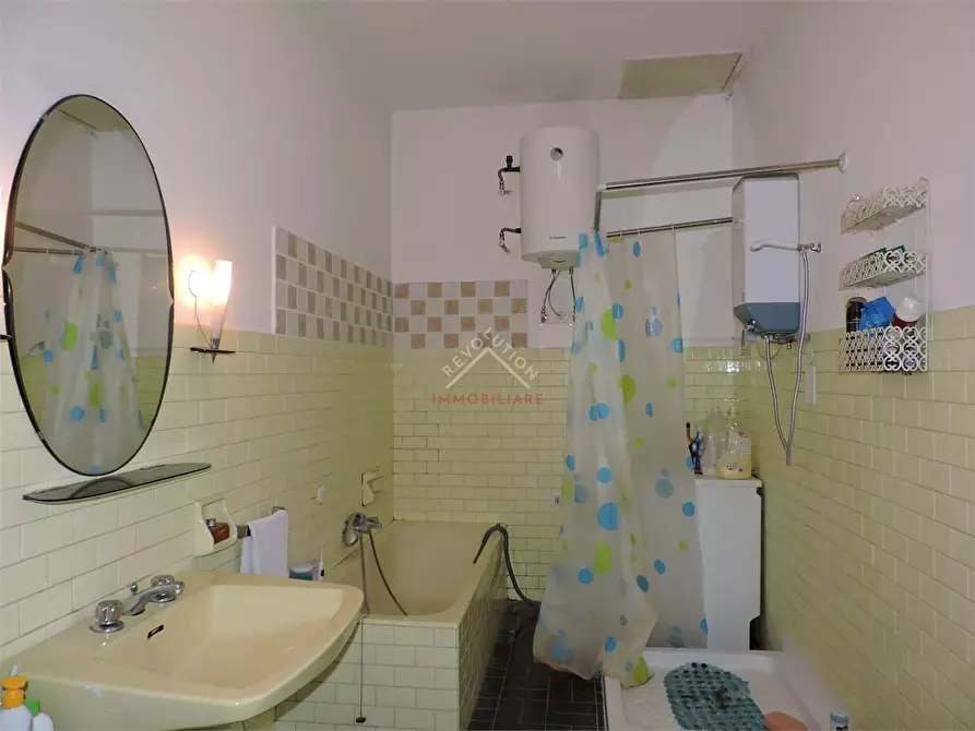 Immagine 21 di Casa indipendente in vendita  in Piazza della Repubblica a Lisciano Niccone