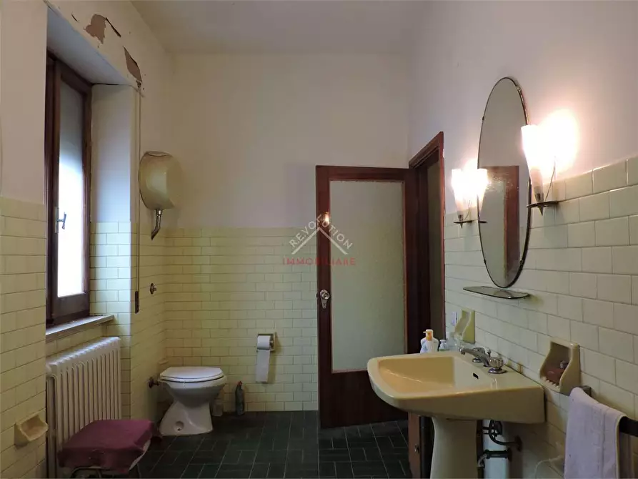 Immagine 22 di Casa indipendente in vendita  in Piazza della Repubblica a Lisciano Niccone