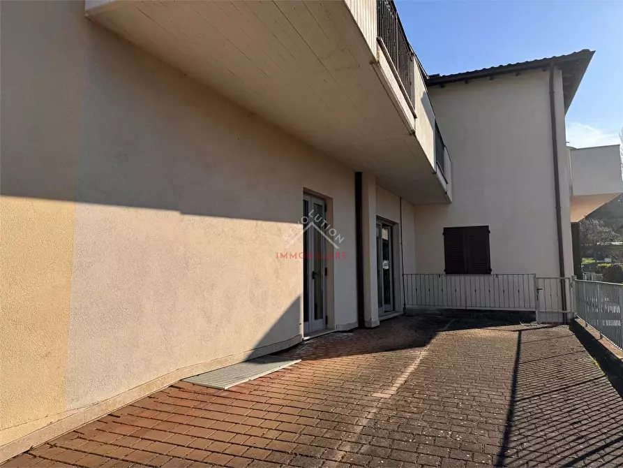 Immagine 20 di Negozio in vendita  in Via Nestore s.n.c a Umbertide