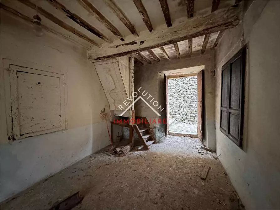 Immagine 26 di Stabile in vendita  in Gioiello a Monte Santa Maria Tiberina