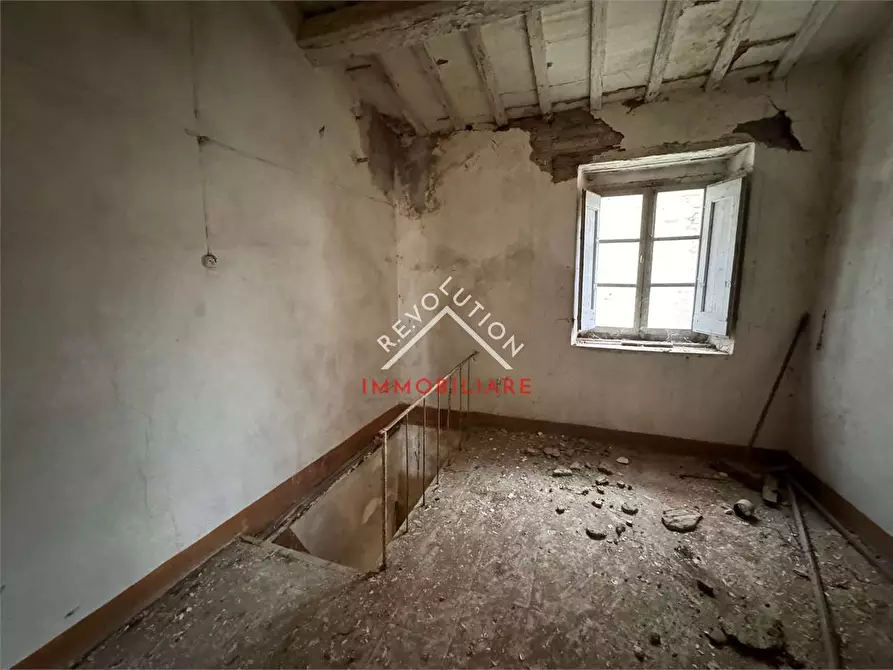 Immagine 27 di Stabile in vendita  in Gioiello a Monte Santa Maria Tiberina