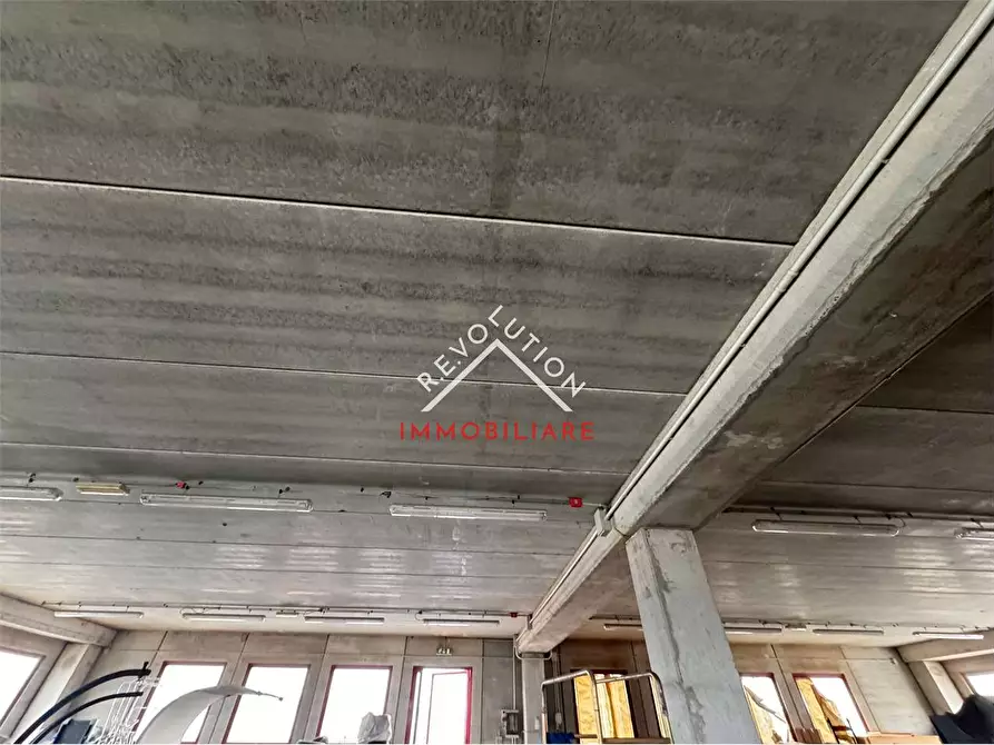 Immagine 22 di Capannone industriale in vendita  in Via Gino Scaramucci a Città Di Castello