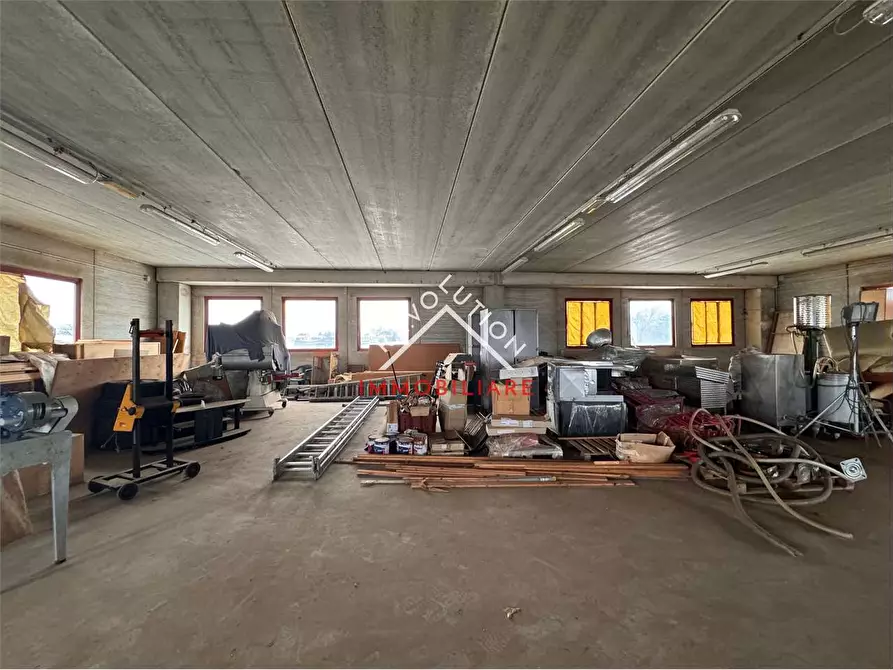 Immagine 20 di Capannone industriale in vendita  in Via Gino Scaramucci a Città Di Castello