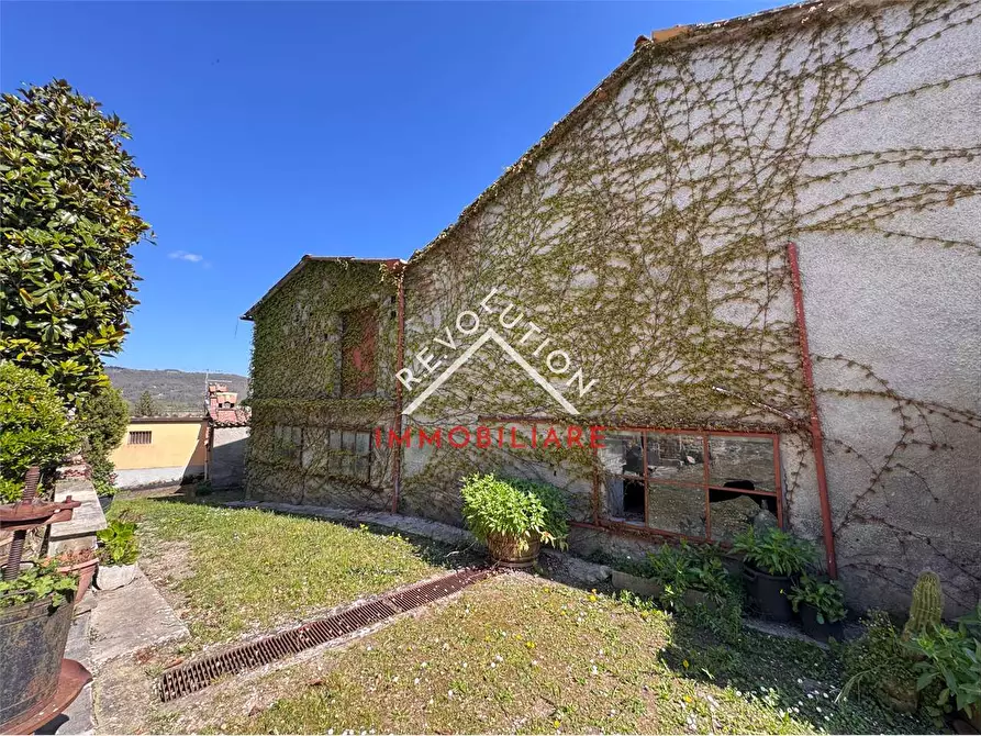 Immagine 21 di Casa indipendente in vendita  in Viale Enrico Fermi a Città Di Castello