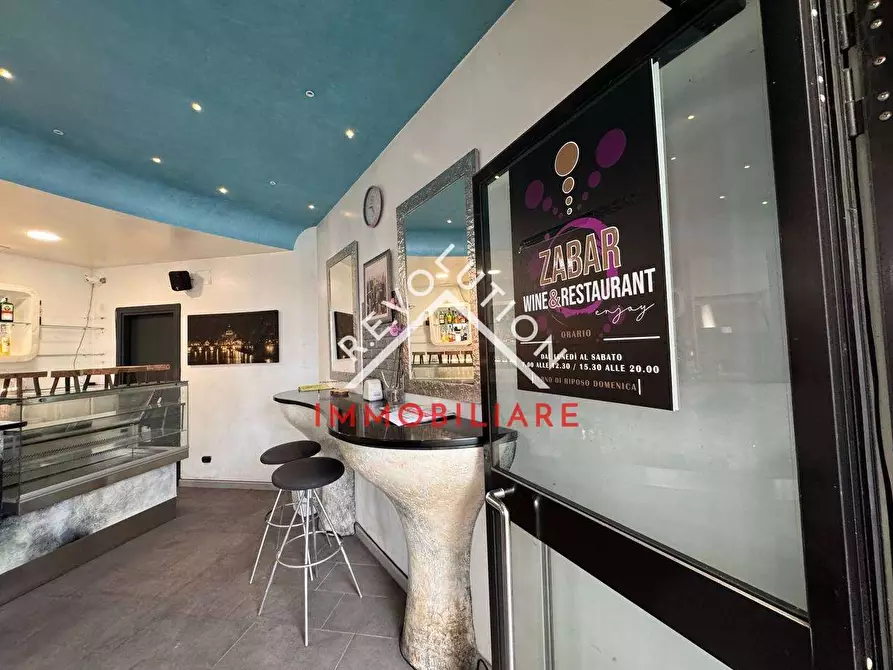 Immagine 4 di Negozio in affitto  in Via Palmiro Togliatti a San Giustino