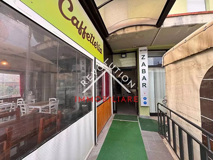 Immagine 1 di Negozio in affitto  in Via Palmiro Togliatti a San Giustino