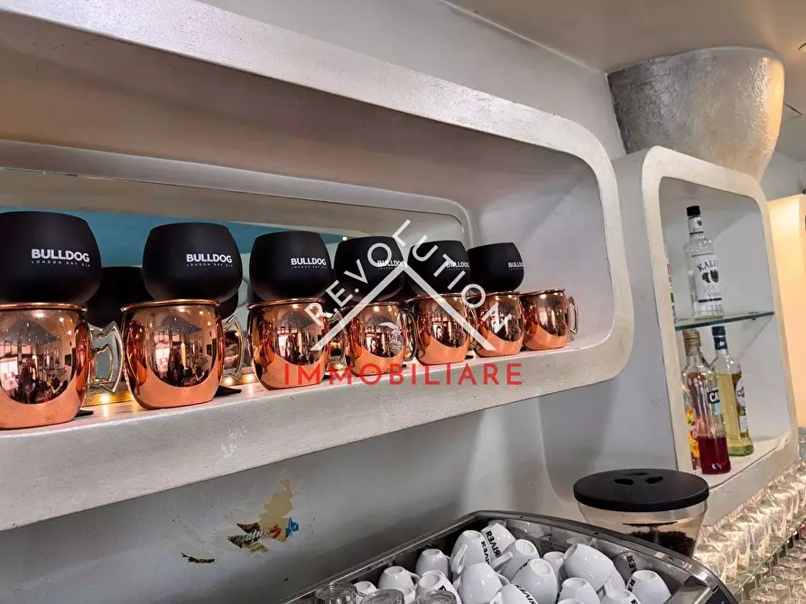 Immagine 9 di Negozio in affitto  in Via Palmiro Togliatti a San Giustino