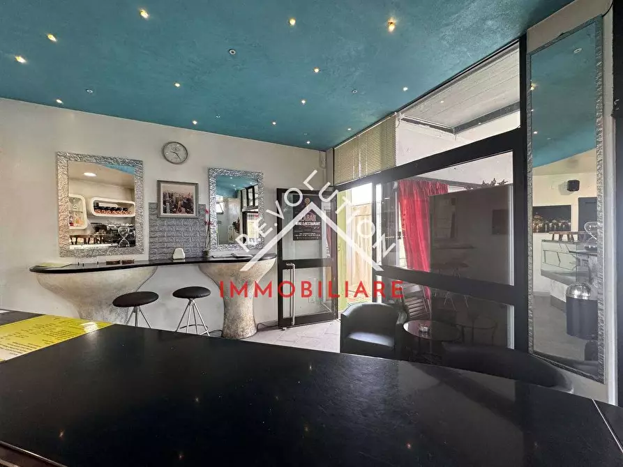 Immagine 13 di Negozio in affitto  in Via Palmiro Togliatti a San Giustino