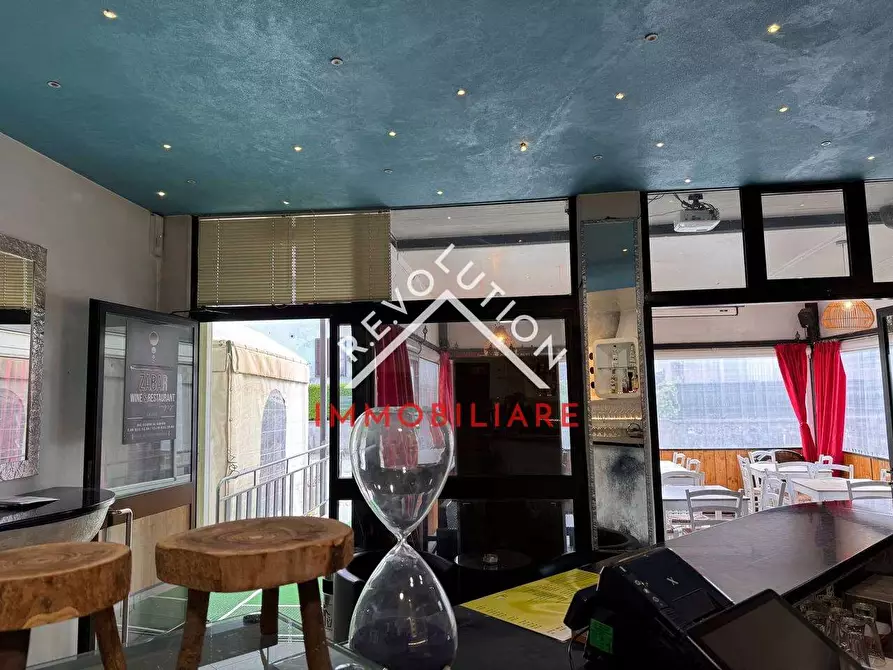 Immagine 14 di Negozio in affitto  in Via Palmiro Togliatti a San Giustino