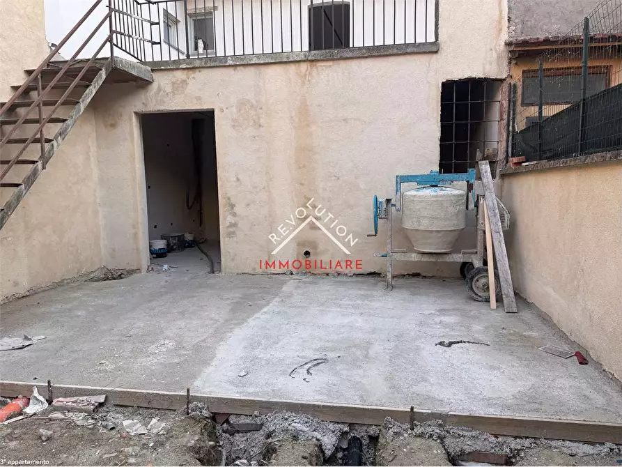 Immagine 35 di Appartamento in vendita  in Via Vittorio Veneto a Umbertide