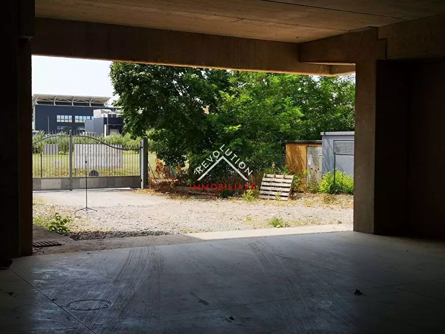 Immagine 8 di Capannone industriale in vendita  in Sant'Andrea delle Fratte a Perugia